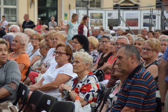 Muzyczny Rynek w Kaliszu. Jolanta Mrotek wystąpi zamiast Jarosława Janiszewskiego