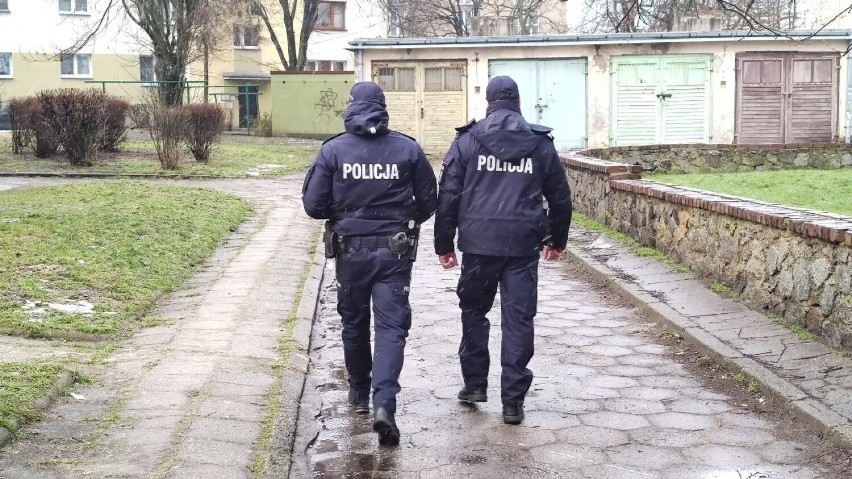 Protest policjantów w Piotrkowie. Wielu funkcjonariuszy KMP...