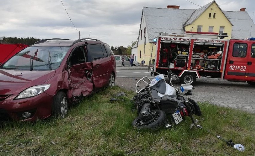 Człuchowski policjant zginął na służbie, gdy jechał do innego wypadku. Czarny ciąg zdarzeń w gminie Człuchów