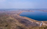 W gminie Brudzew powstaje największa farma fotowoltaiczna w Polsce. Jej zdjęcia z drona robią wrażenie!