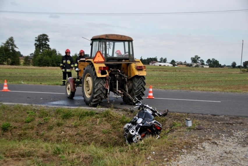 Dramat na szosie - motocyklista nie żyje (ZDJECIA)