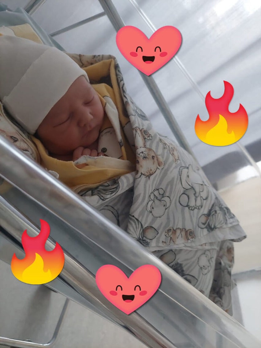 Poród jedyny w swoim rodzaju. Dziewczynka przyszła na świat w remizie OSP w Milówce