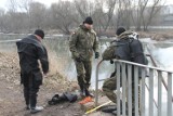 Bomba pod mostem. Trwa rekonensans saperów z Marynarki Wojennej (Foto)