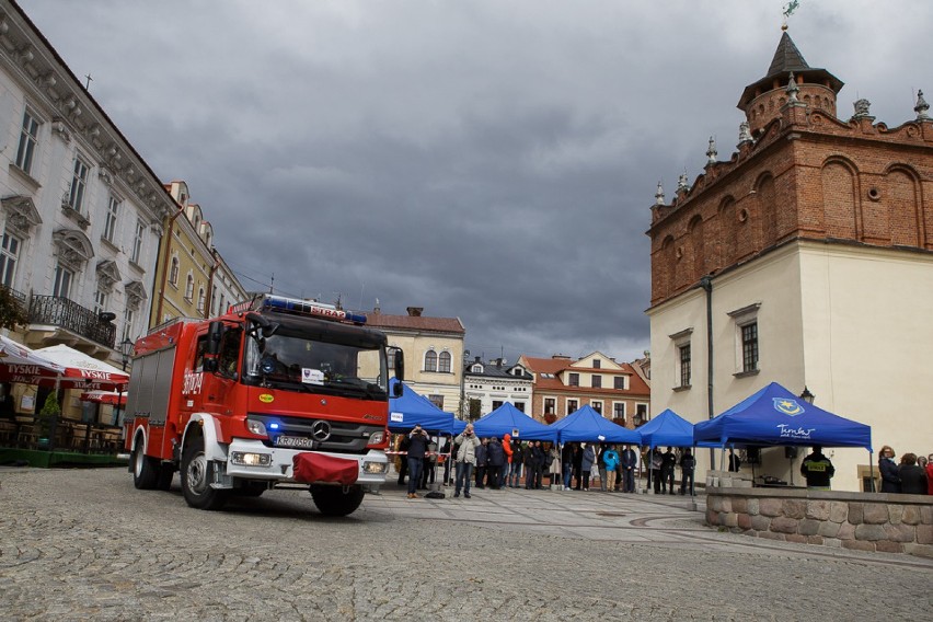 Manewry strażackie w tarnowskim Ratuszu [ZDJĘCIA]