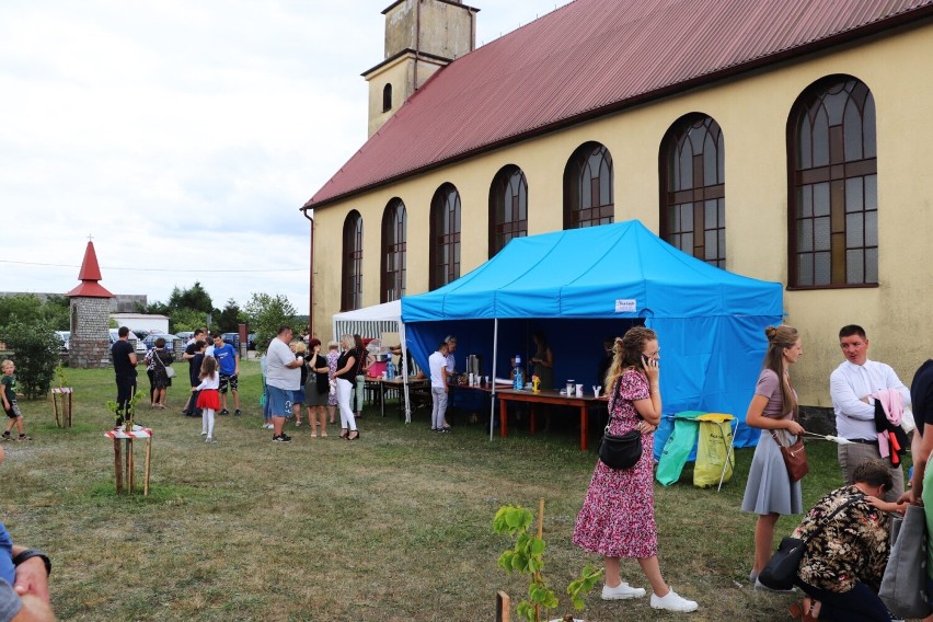Podczas odpustu parafialnego w Siemirowicach można było się zaszczepić. Kolejna podobna okazja 15 sierpnia w Cewicach
