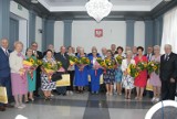 Złote gody w Opocznie. 13 par świętowało 50-lecie pożycia małżeńskiego. ZDJĘCIA