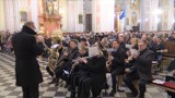 Miejska Orkiestra Dęta kolędowała w parafiach opoczyńskich [ZDJĘCIA]
