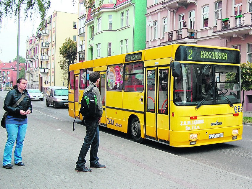 Rozkład jazdy autobusów na 1 listopada: 

Linia specjalna...