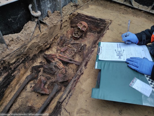 W czasie prac poszukiwawczych zespół Biura Poszukiwań IPN odnalazł w Bielsku Podlaskim szczątki dwóch osób