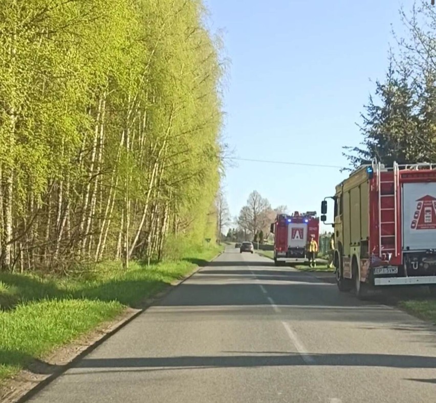 Tragedia w Dąbrowie nad Czarną. Nie żyje 15-letni chłopiec, który przewrócił się na rowerze