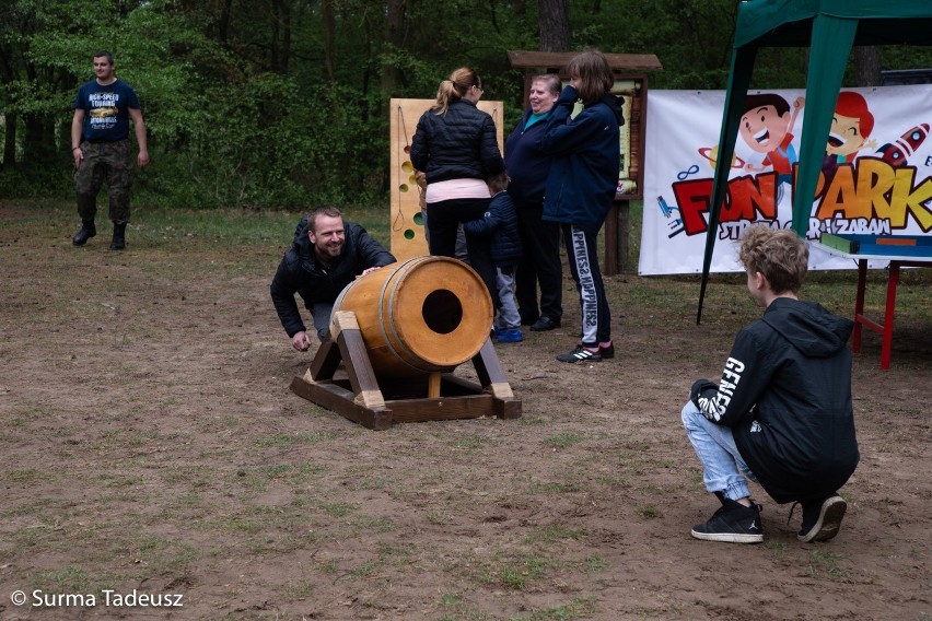 Strzelali do ludzi z powietrza. Zobaczcie, co się działo na Bobrowej Polanie w małym lasku pod Stargardem! [ZDJĘCIA, WIDEO]