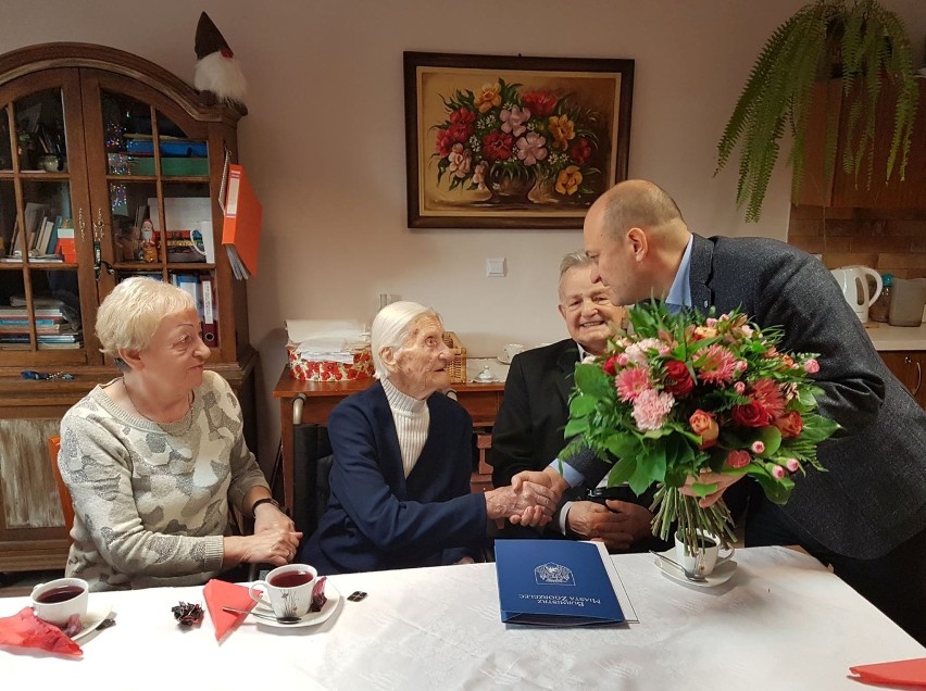 Zgorzelec: Pani Stefania skończyła 100 lat! Piękny jubileusz! [ZDJĘCIA]