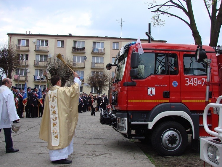 Ochotnicza Straż Pożarna w Opatówku świętowała 130-lecie. ZDJĘCIA