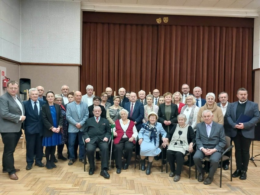 Zduńskowolanie oddali hołd bohaterskim pracownikom karsznickiej parowozowni