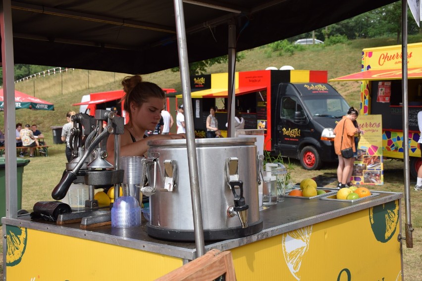 Festiwal food trucków na obornickich Żwirkach