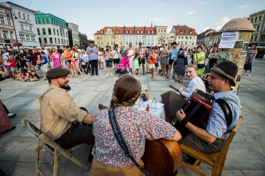 Kapela podwórkowa Ferajna Bydgoska - jak zawsze - zadbała,...