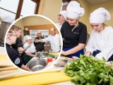 Warsztaty kuchni tajskiej z Grzegorzem Parczewskim w bydgoskim "gastronomiku" [zdjęcia]