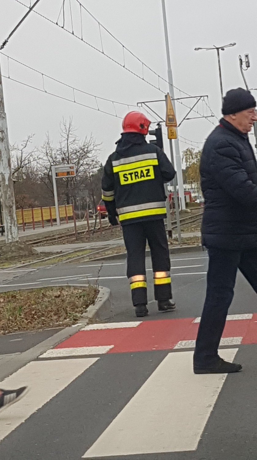 Ewakuacja na Skarpie w Toruniu. Ulatnia się gaz! [ZDJĘCIA]