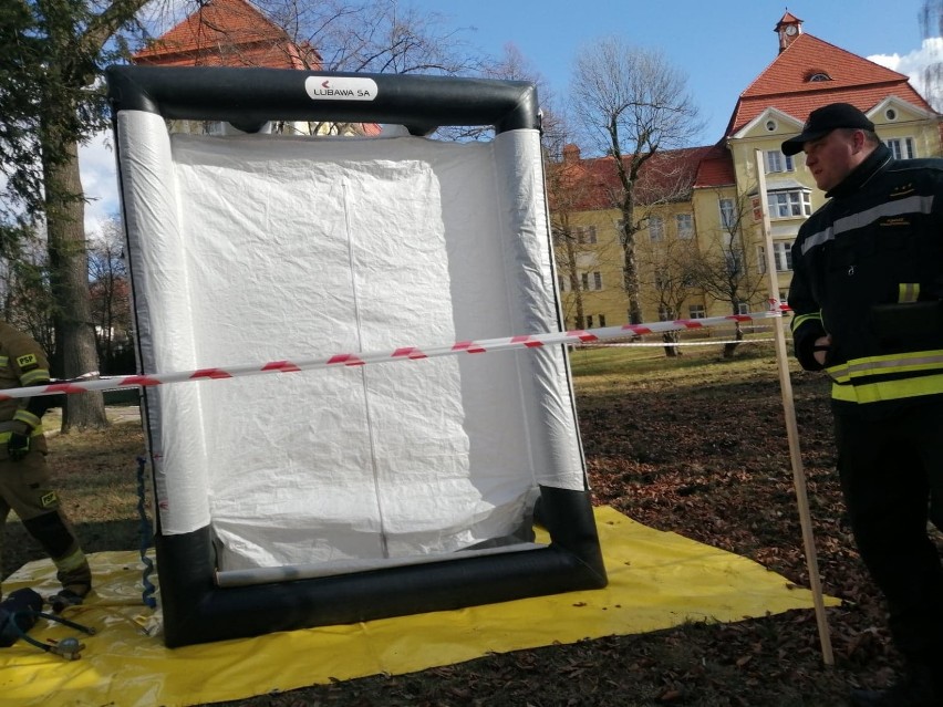 Na wypadek koronawirusa w Wałbrzychu powstał szpital polowy [ZDJĘCIA]  