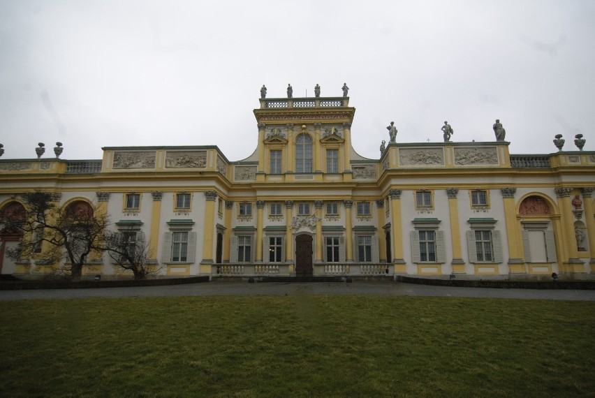 Pałac w Wilanowie (Stanisława Kostki Potockiego 10/16)...