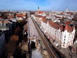 Kraków. Rosną estakady kolejowe w centrum miasta. Są już trzy przęsła nowego wiaduktu przy ul. Kopernika [ZDJĘCIA] 21.11.