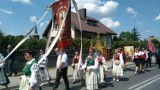 Barwna procesja Bożego Ciała u świętego Wojciecha w Sieradzu-Męce.  ZDJĘCIA