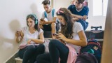 Zakaz używania smartfonów w szkołach? Jest petycja do ministerstwa