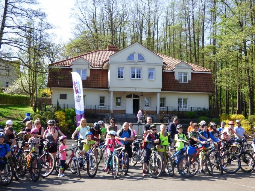 Rodzinny rajd rowerowy w Mikołowie: tłumy na jednośladach