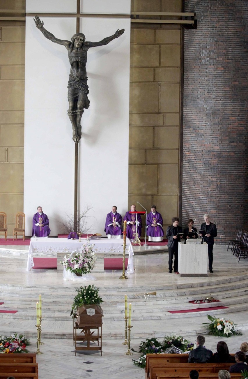 Pogrzeb Jacentego Jędrusika odbył się w czwartek. Aktor...