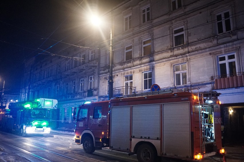 Pożar na Kopernika w Łodzi. Jedna osoba poszkodowana [ZDJĘCIA]