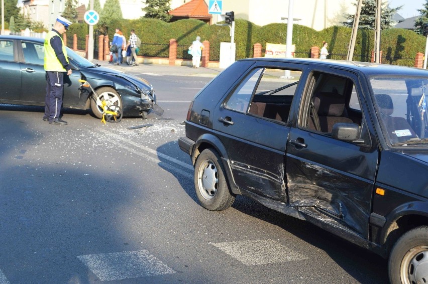 Wypadek na skrzyżowaniu Ostrowska - Barska