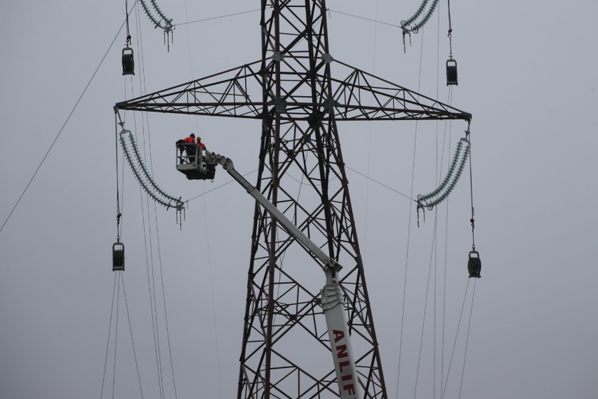 Enea i Energa zapowiedziały kolejne przerwy w dostawie prądu...