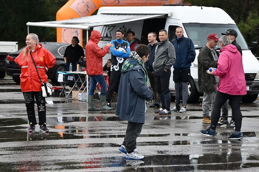Biegi. W Pile odbył się charytatywny bieg z przeszkodami Miki Run 2020. Zobaczcie zdjęcia
