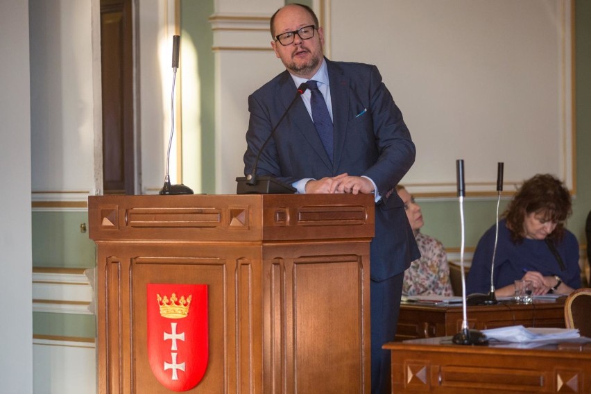Gdańscy radni przyjęli budżet na 2018 rok. Jak głosowali? [zdjęcia]