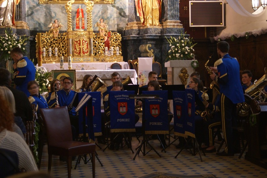 Koncert Papiesko-Maryjny w Kościele Farnym w Śremie
