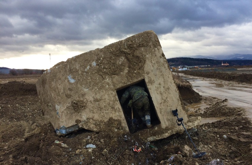 Barcice. Pasjonaci historii z Sądecczyzny chcą stworzyć skansen z fortyfikacjami. Jest już jeden schron [ZDJĘCIA]