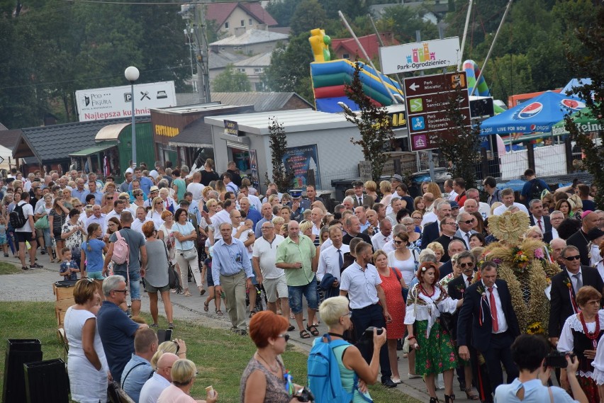 Święto Plonów 2018. Rolnicy z diecezji podziękowali za plony ZNAJDŹ SIĘ NA FOTO