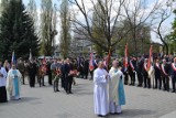Święto Konstytucji 3 Maja w Stalowej Woli. Uroczysta msza i złożenie kwiatów. Zobacz zdjęcia