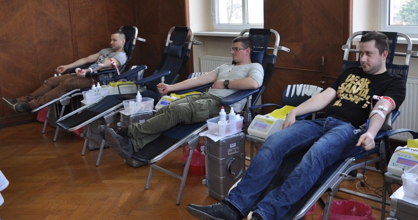 Oddaj krew, pomóż tym którzy jej potrzebują
