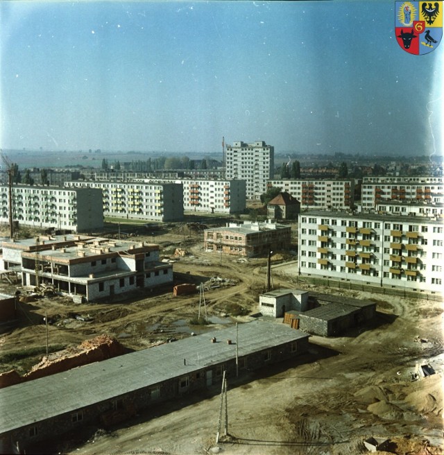 Zobacz też:

JAK BUDOWANO CENTRUM GŁOGOWA. ZDJĘCIA Z LAT 70. i 8().