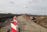Zaczęły się remonty dróg w powiecie jarosławskim. Jest to droga  Sośnica – Zadąbrowie w południowo-wschodniej części powiatu [FOTO]