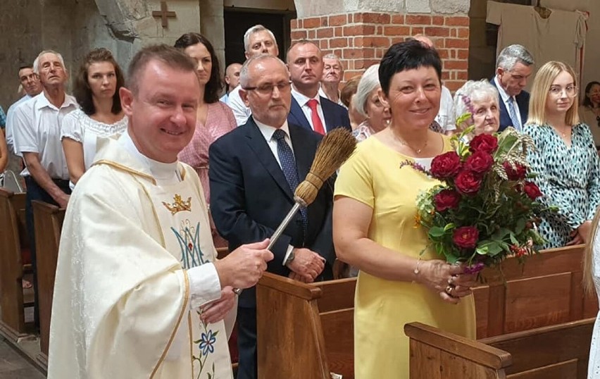 Uroczystość Wniebowzięcia Najświętszej Maryi Panny w archikolegiacie w Tumie ZDJĘCIA