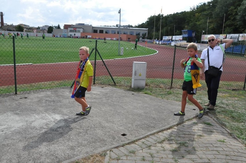 JAROCIN: Otwarcie boiska głównego na stadionie i rodzinny festyn w jednym [ZDJĘCIA]