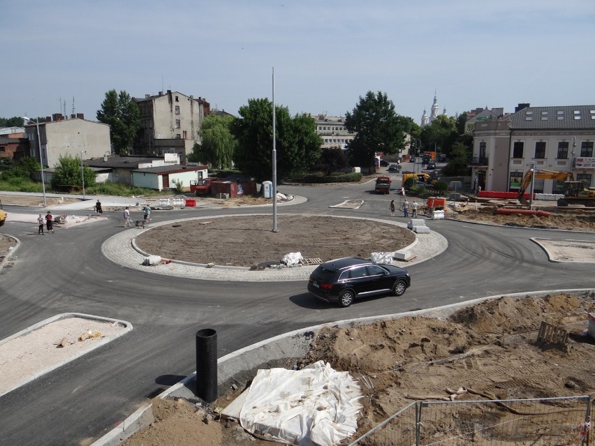 Rondo na Brzeźnickiej w Radomsku prawie gotowe [ZDJĘCIA, FILM]