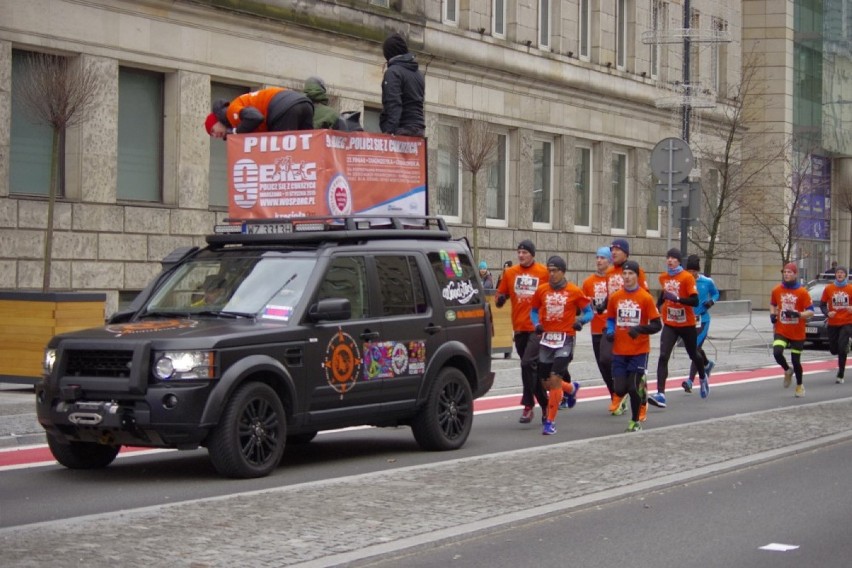 POLICZ SIĘ Z CUKRZYCĄ 2015. Zdjęcia uczestników biegu w...