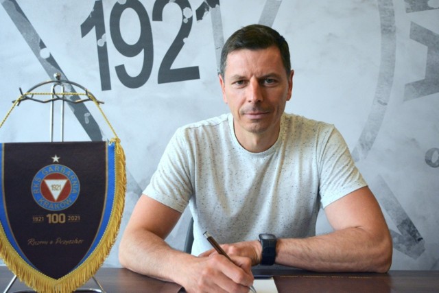 Maciej Musiał jest trenerem piłkarzy Garbarni Kraków od 24 czerwca 2021 roku