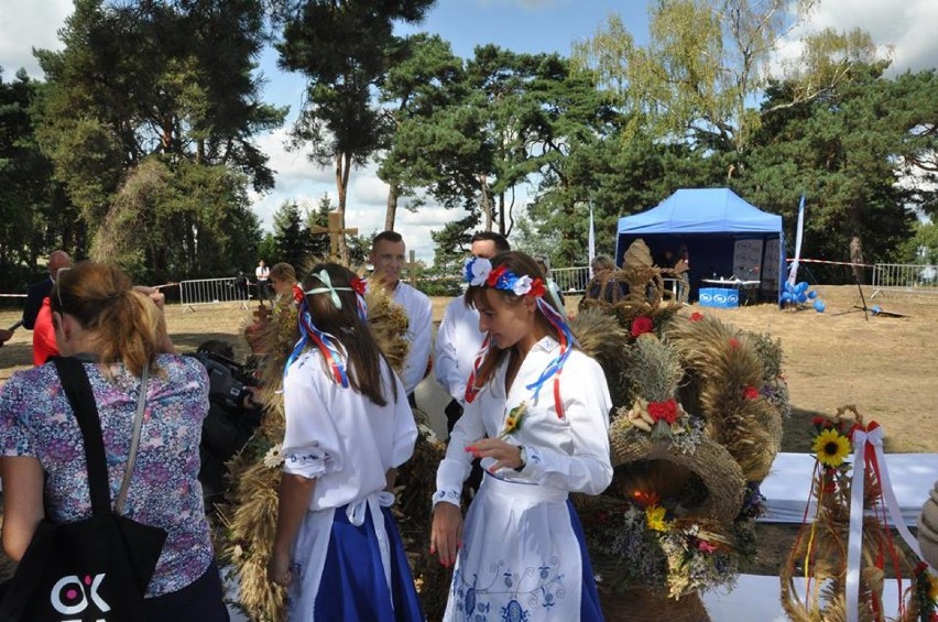 Dożynkowy wieniec z Głubczyna drugi na Wojewódzko-Archidiecezjalnych Dożynkach Wielkopolskich [ZDJĘCIA]