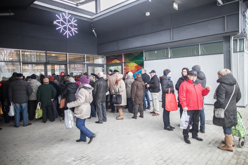 Vis à Vis Łódź - nowe centrum handlowe przy Zgierskiej 211