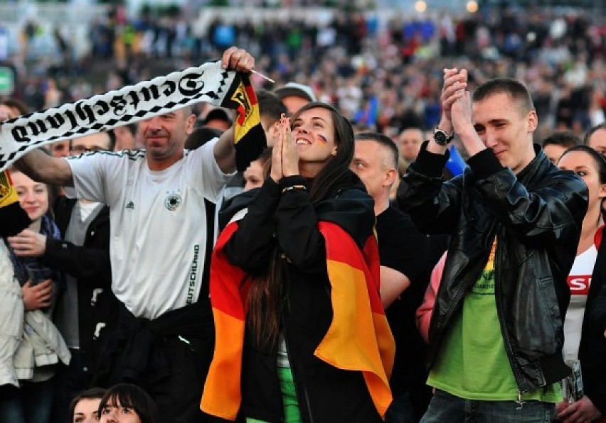 Najładniejsze fanki na Euro 2012 w Gdańsku