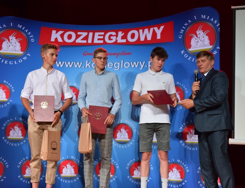 Gmina Koziegłowy nagrodziła najlepszych sportowców w 2020 roku